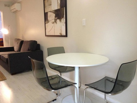 Townshend Rd - Accommodation Australia 4