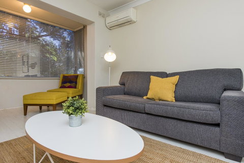 Townshend Rd - Accommodation Australia 3
