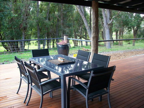 SilverSprings Spa Retreat Pet Friendly Cottages And Glampings - Accommodation Australia 7