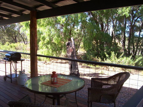 SilverSprings Spa Retreat Pet Friendly Cottages And Glampings - Accommodation Australia 10
