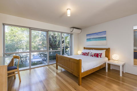 Cottesloe Tree Top Studio - Executive Escapes - Accommodation Australia 7