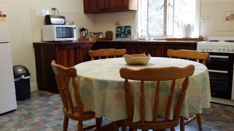 Woodlands Of Balingup Bush Cottages - Accommodation Australia 0