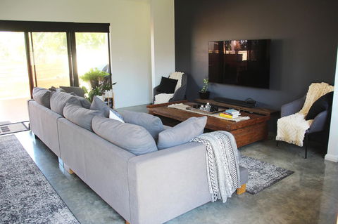 Bayside Luxury Escape Busselton - Local Tourism 8