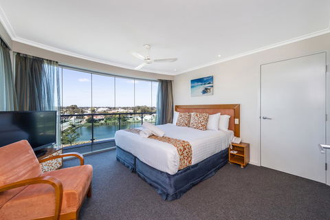 A 406 FANTASTIC OCEAN BEACH And MARINA VIEW APT - MANDURAH - Local Tourism 12