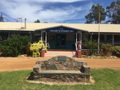 Esperance YHA - Accommodation Australia 6