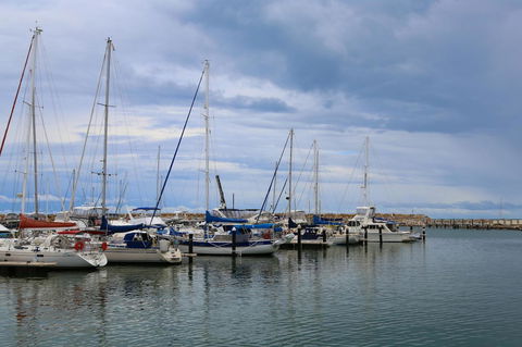 The Marina Hotel - Mindarie - Accommodation Australia 14