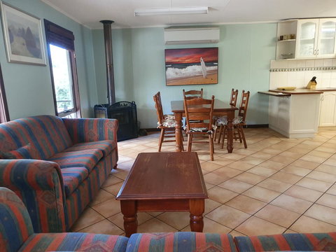 Eagle Bay Discovery - Local Tourism 6