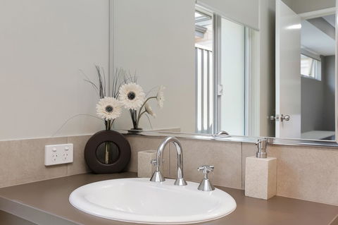 Perth Comfy Stays - Accommodation Australia 26
