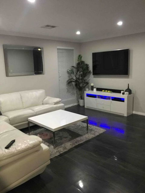 Perth Comfy Stays - Accommodation Australia 6