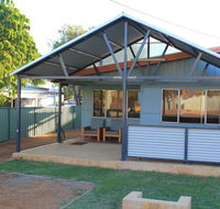 Kestrel Chalets - Accommodation Australia