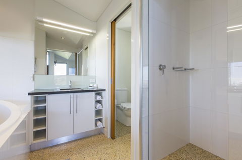 Aquatic Visions - Accommodation Australia 6