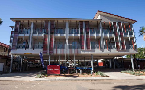 Beadon Bay Hotel - Australia Shopping 12