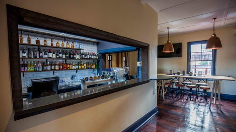 Beadon Bay Hotel - Australia Shopping 18