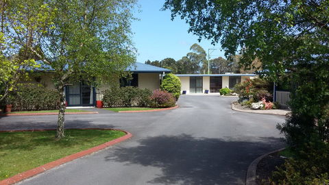 Strahan Retreat Holiday Park - Accommodation Australia 27