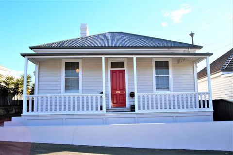 Horlock House - Australia Shopping 1