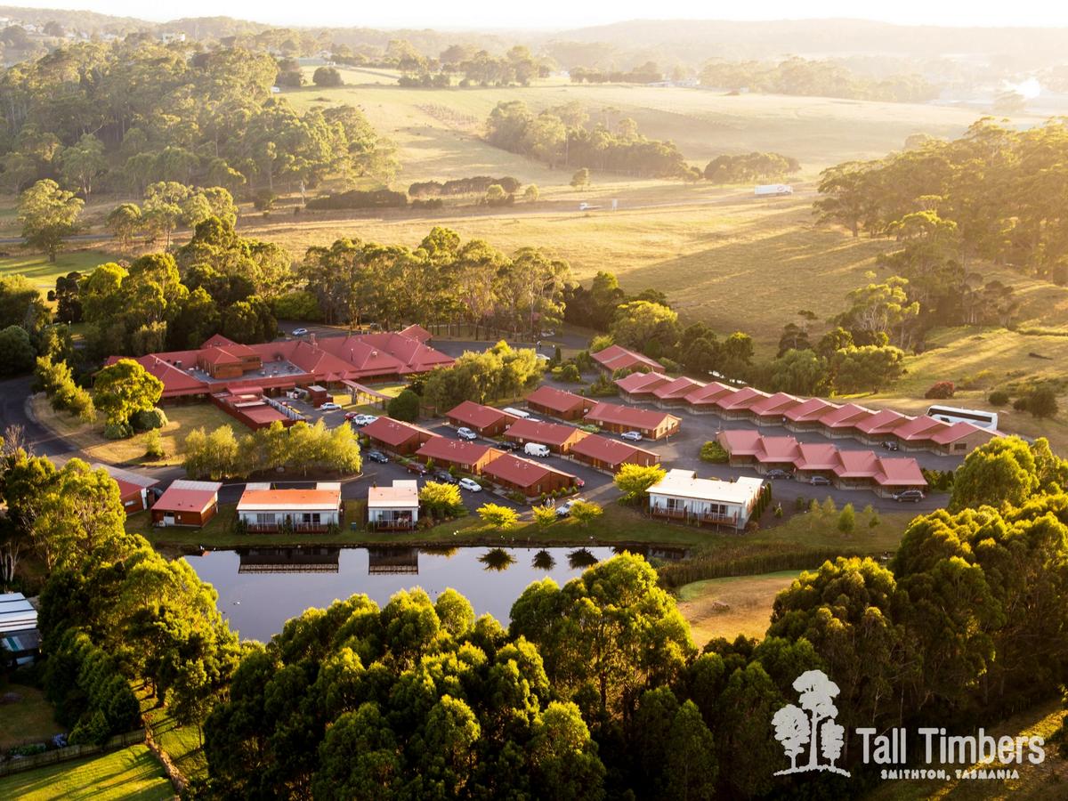 Three Hummock Island TAS Accommodation Australia