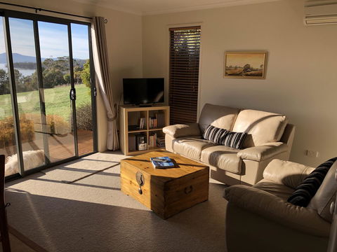 Convict Beach House - Accommodation Australia 10