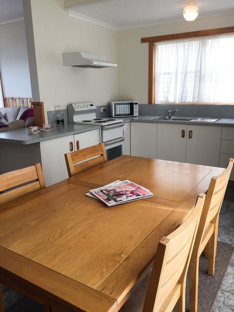 Stanley Hotel & Apartments - Accommodation Australia 20