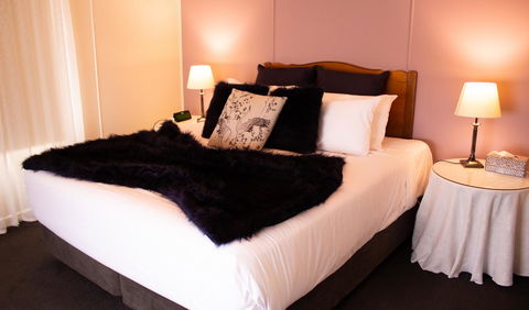 Stanley Hotel & Apartments - Accommodation Australia 15