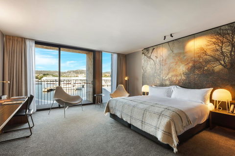 MACq 01 Hotel - Accommodation Australia 3