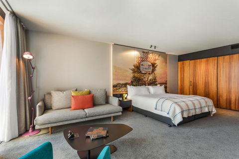 MACq 01 Hotel - Accommodation Australia 1