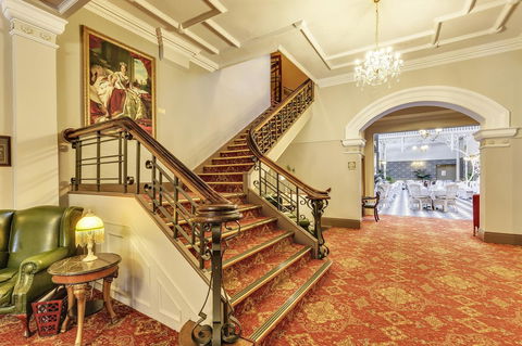 Hadley\'s Orient Hotel - Accommodation Australia 11