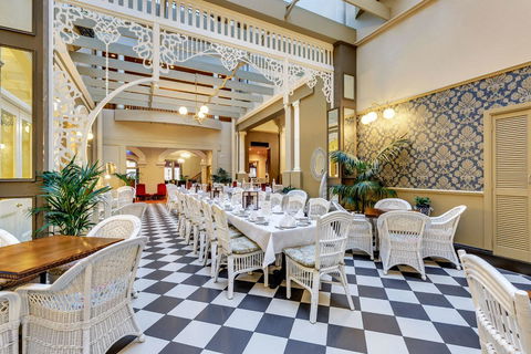 Hadley\'s Orient Hotel - Accommodation Australia 2