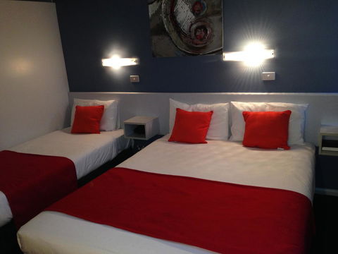 Waterfront Lodge Motel - Accommodation Australia 37