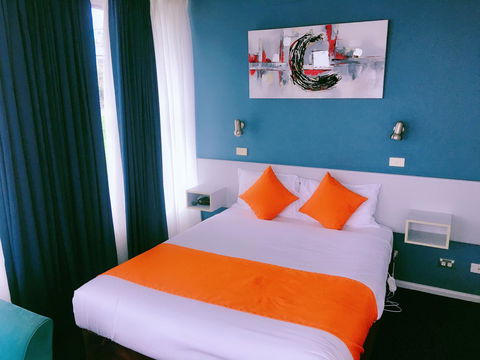 Waterfront Lodge Motel - Accommodation Australia 24