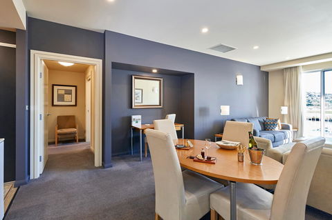 Peppers Seaport Hotel - Accommodation Australia 10