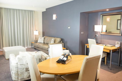 Peppers Seaport Hotel - Accommodation Australia 41