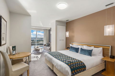 Peppers Seaport Hotel - Accommodation Australia 18
