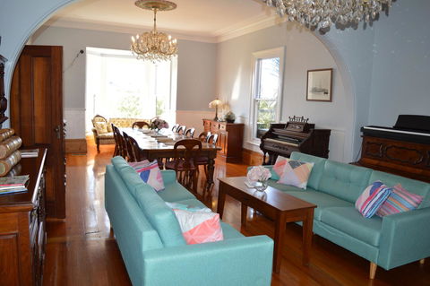 The Dragonfly Inn - Accommodation Australia 2