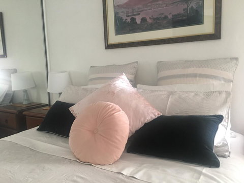 Million Dollar Views - Accommodation Australia 11