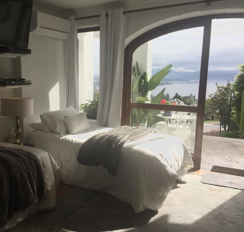 Million Dollar Views - Accommodation Australia 31