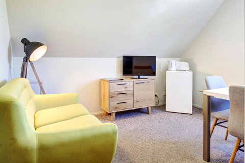 The Richmond Arms Hotel - Accommodation Australia 5