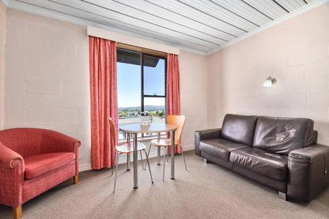 Balmoral On York - Local Tourism 8