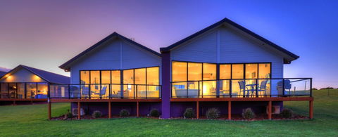 Horizon Deluxe Apartments - Accommodation Australia 0