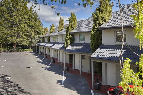 Elphin Serviced Apartments - Accommodation Australia 15