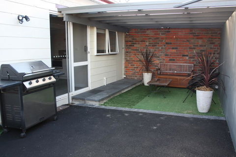 Apartment 5ive - Accommodation Australia 10
