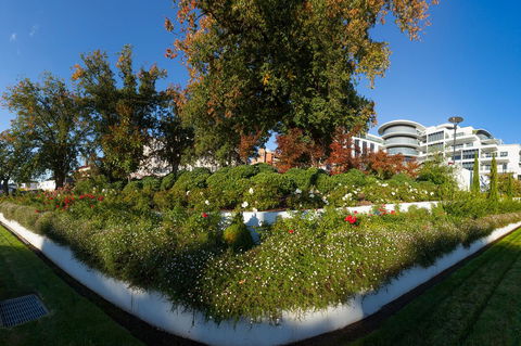 Mantra Charles Hotel - Accommodation Australia 10