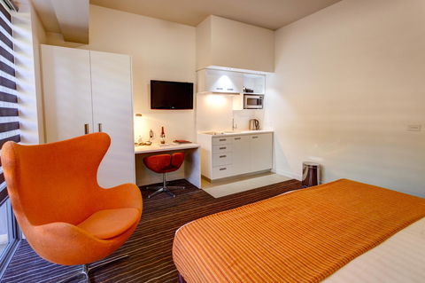 Mantra Charles Hotel - Accommodation Australia 38