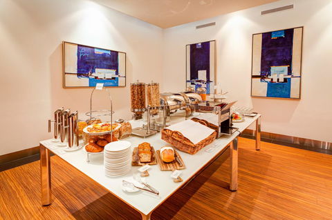 Mantra Charles Hotel - Accommodation Australia 7