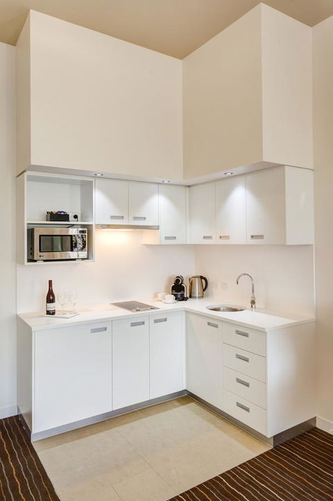 Mantra Charles Hotel - Accommodation Australia 3