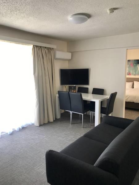 Adina Place Motel Apartments - Accommodation Australia 8