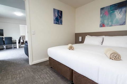 Adina Place Motel Apartments - Accommodation Australia 7