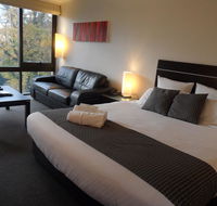 Commodore Regent - Accommodation Australia