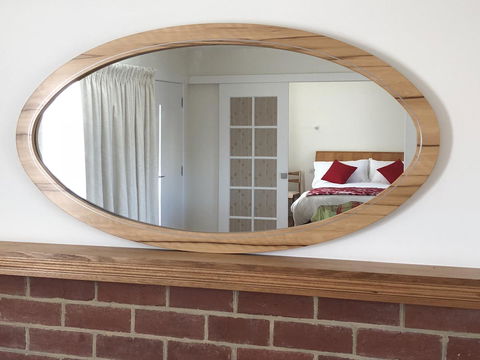 Richmond Bridge Accommodation â€œTwo The Bridgeâ€ - Accommodation Australia 12