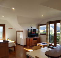 Riverside StudioPrivate - Accommodation Australia