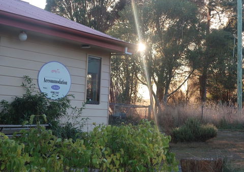 Cherry Top Farmstay - Boutique Eco Village - Australia Shopping 6